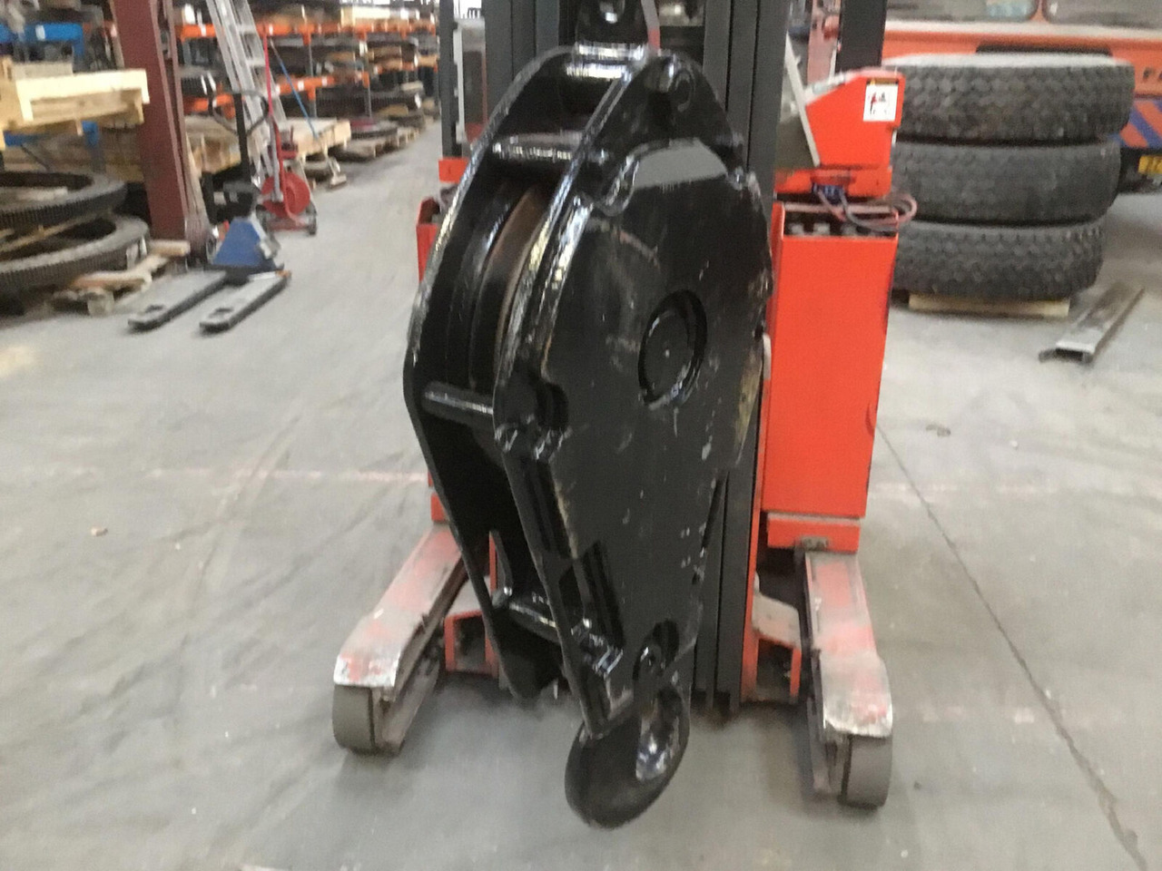 Krupp Hookblock 16mm 1 sheave 12t - Spare parts for Mobile crane: picture 2 Krupp Hookblock 16mm 1 sheave 12t - Spare parts for Mobile crane: picture 2