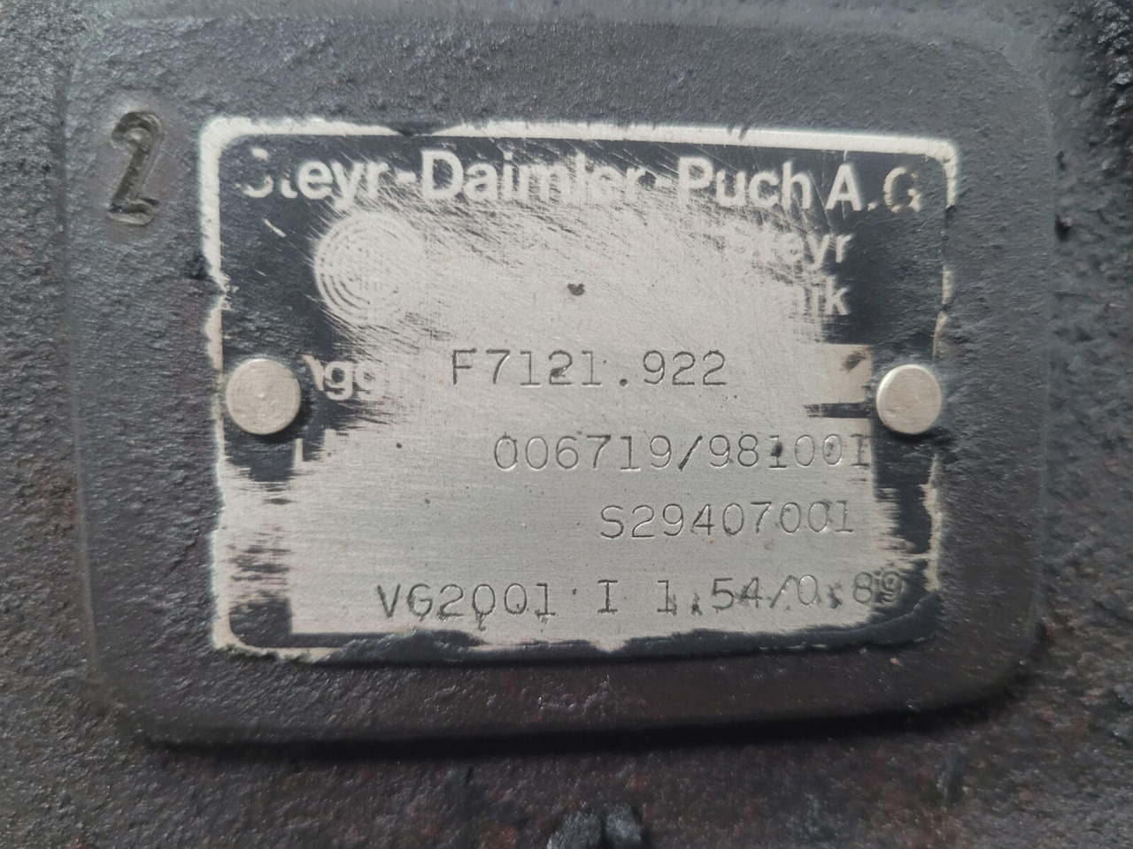 Spierings VG 2001 Dropbox for parts - Transmission for Mobile crane: picture 4 Spierings VG 2001 Dropbox for parts - Transmission for Mobile crane: picture 4