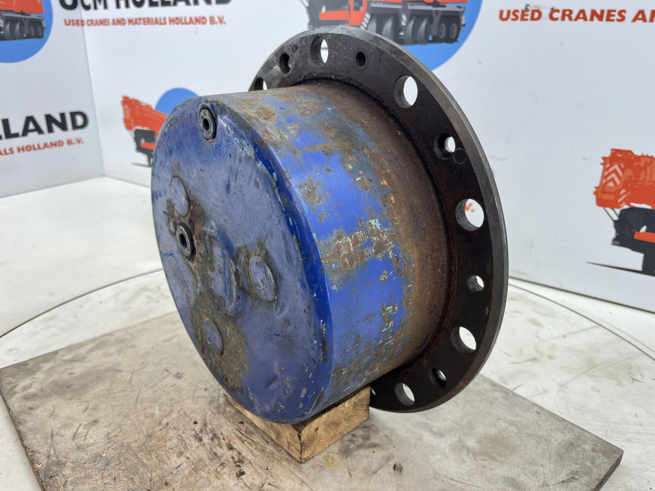 Terex AC 205 planetary gear 17-24-67-32-3pl-H135-42 - Final drive for Mobile crane: picture 2 Terex AC 205 planetary gear 17-24-67-32-3pl-H135-42 - Final drive for Mobile crane: picture 2