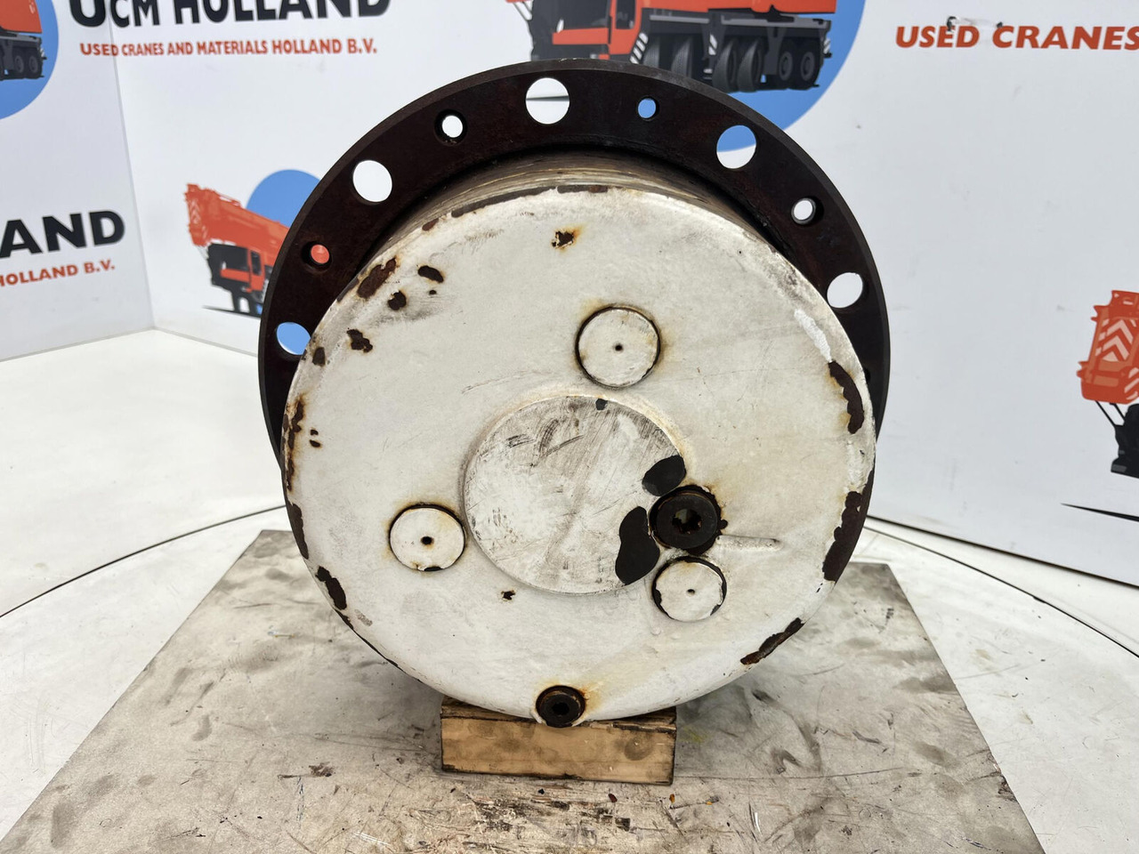 Terex/Demag AC 35 planetary gear 17-24-67-32-3pl-H135-46 - Final drive for Mobile crane: picture 1 Terex/Demag AC 35 planetary gear 17-24-67-32-3pl-H135-46 - Final drive for Mobile crane: picture 1