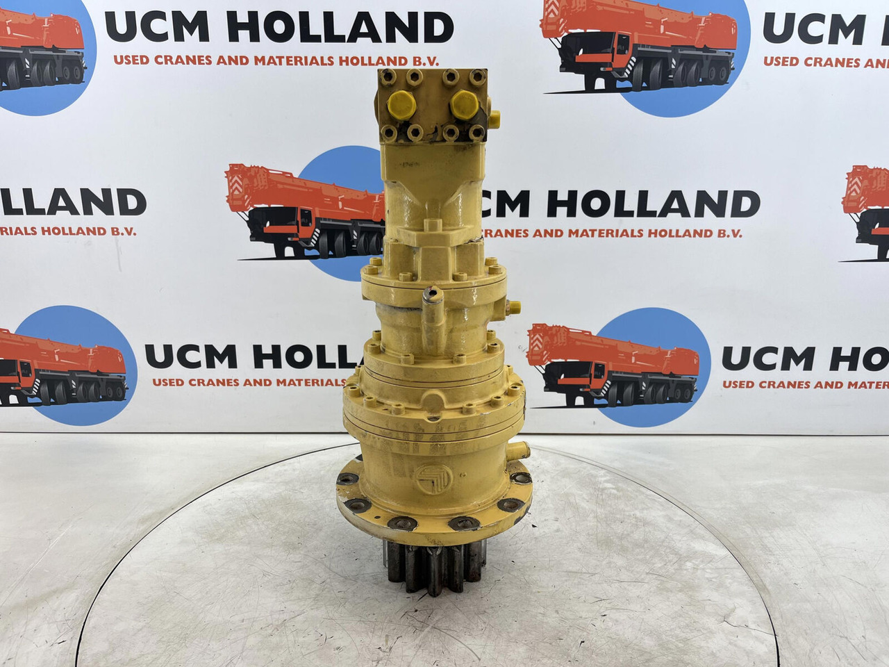 Terex-Demag AC 35 slewing gear - Swing motor for Mobile crane: picture 4 Terex-Demag AC 35 slewing gear - Swing motor for Mobile crane: picture 4