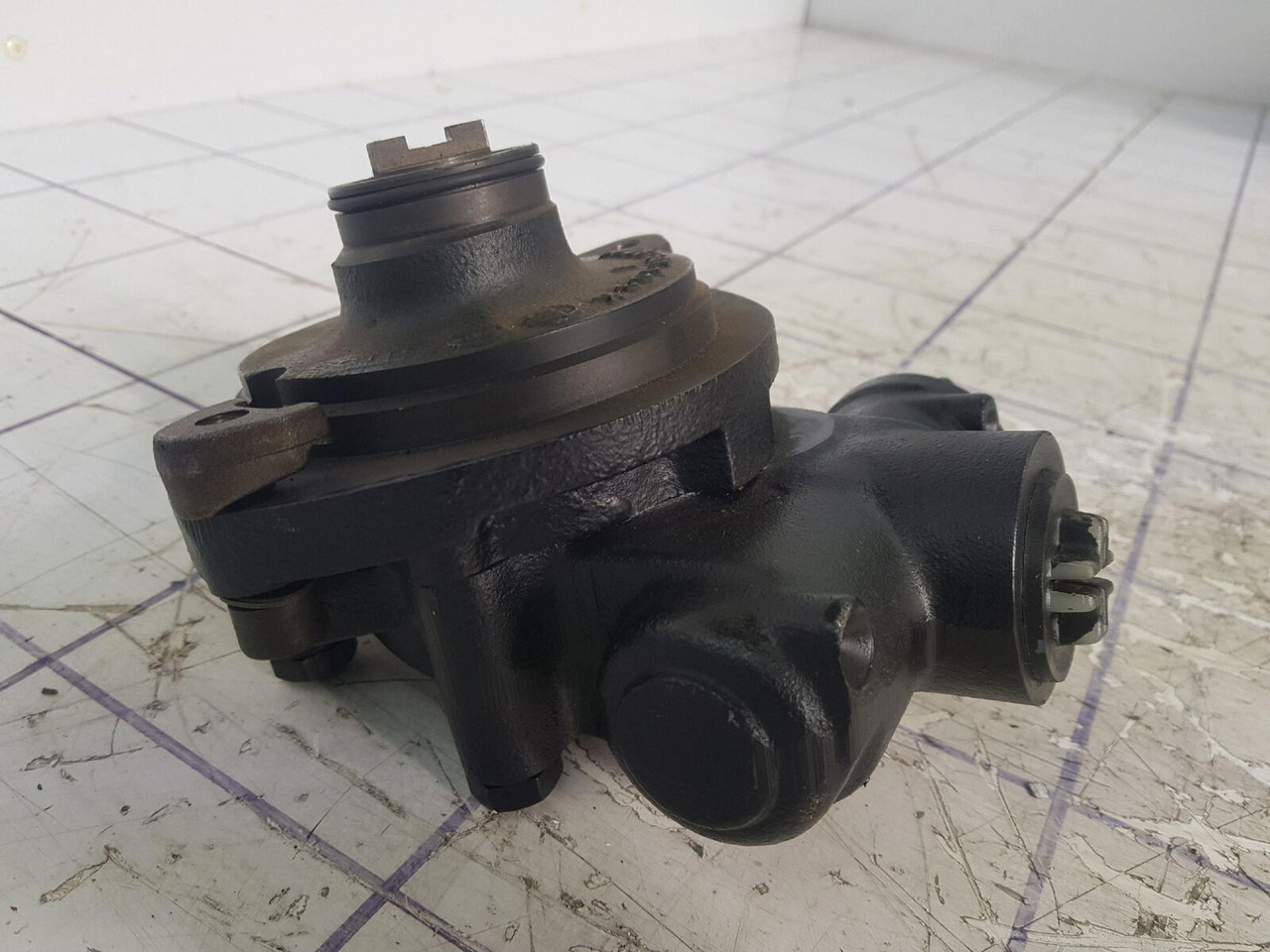 ZF ZF steering pump - Steering pump for Crane: picture 4 ZF ZF steering pump - Steering pump for Crane: picture 4