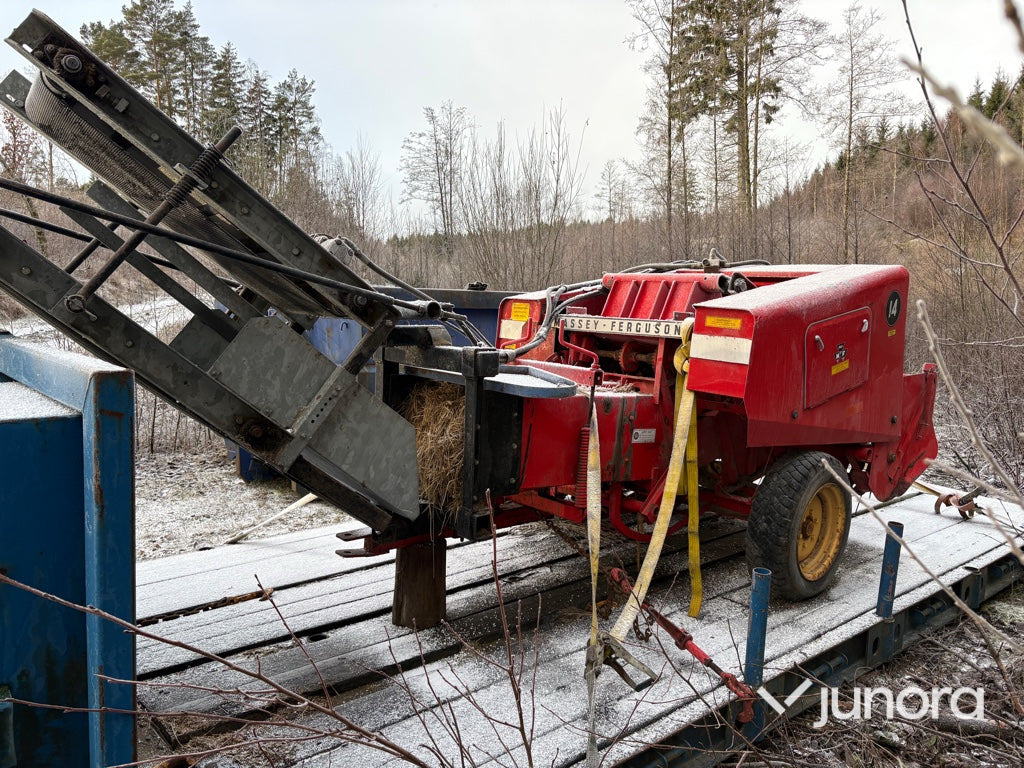 Balpress - MF14 - Square baler: picture 1 Balpress - MF14 - Square baler: picture 1