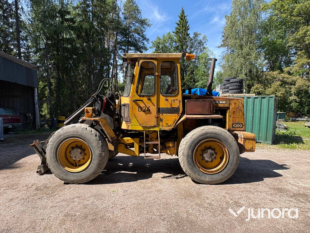 Hjullastare Volvo BM 4200 - Wheel loader: picture 2 Hjullastare Volvo BM 4200 - Wheel loader: picture 2