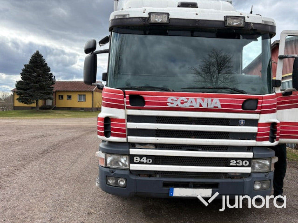 Lastbil - Scania P94 - Box truck: picture 3 Lastbil - Scania P94 - Box truck: picture 3