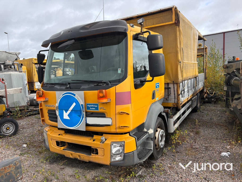 Lastbil Volvo FLL 240-280 HP 42R - Other machinery: picture 1 Lastbil Volvo FLL 240-280 HP 42R - Other machinery: picture 1