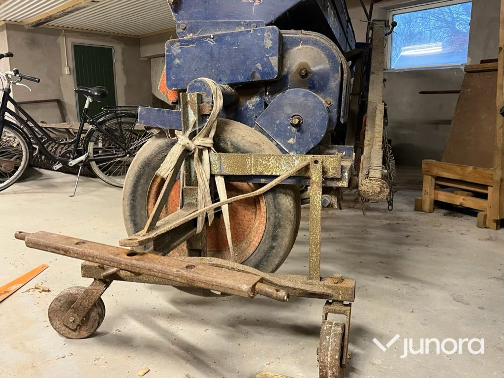 Såmaskin - Lift-o-Matic CLB 400 - Seed drill: picture 4 Såmaskin - Lift-o-Matic CLB 400 - Seed drill: picture 4