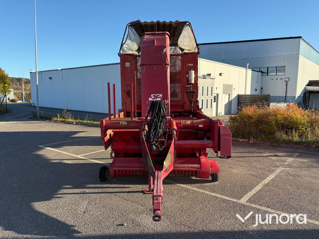 Självlastarvagn - JF ES 3500 - Self-loading wagon: picture 2 Självlastarvagn - JF ES 3500 - Self-loading wagon: picture 2