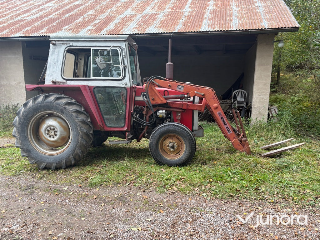 Traktor - Massey Ferguson 550-2 med lastare - Farm tractor: picture 2 Traktor - Massey Ferguson 550-2 med lastare - Farm tractor: picture 2