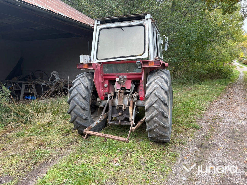 Traktor - Massey Ferguson 550-2 med lastare - Farm tractor: picture 4 Traktor - Massey Ferguson 550-2 med lastare - Farm tractor: picture 4