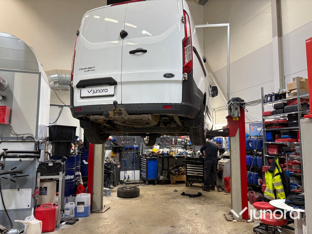 Tvåpelarlyft - Werther 254S/4 - Garage equipment: picture 1 Tvåpelarlyft - Werther 254S/4 - Garage equipment: picture 1