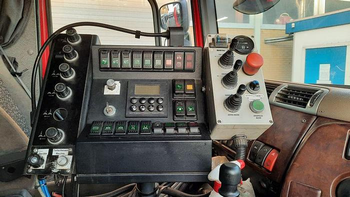 Road sweeper DAF FA  CF-75: picture 7