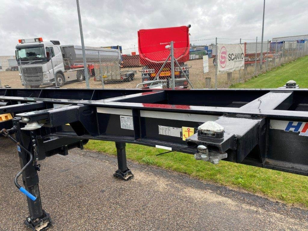 Container transporter/ Swap body semi-trailer HRD 3-aks 20 + 30 ADR: picture 15