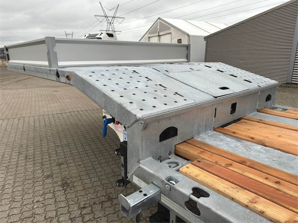 Hangler SDS-H 480 T - Low loader semi-trailer: picture 3 Hangler SDS-H 480 T - Low loader semi-trailer: picture 3