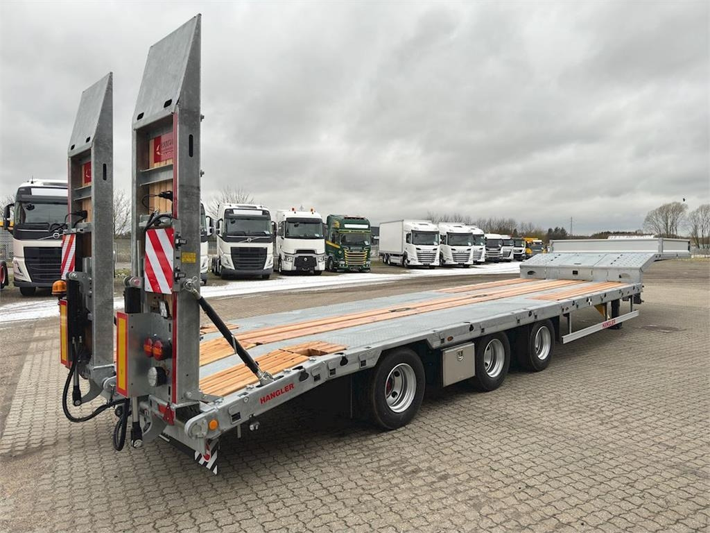 Hangler SDS-H 480 T - Low loader semi-trailer: picture 1 Hangler SDS-H 480 T - Low loader semi-trailer: picture 1