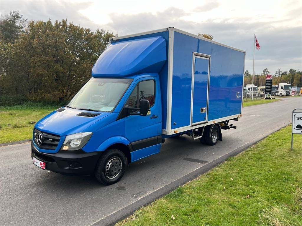 Mercedes-Benz Sprinter 516 CDI - Box truck: picture 2 Mercedes-Benz Sprinter 516 CDI - Box truck: picture 2