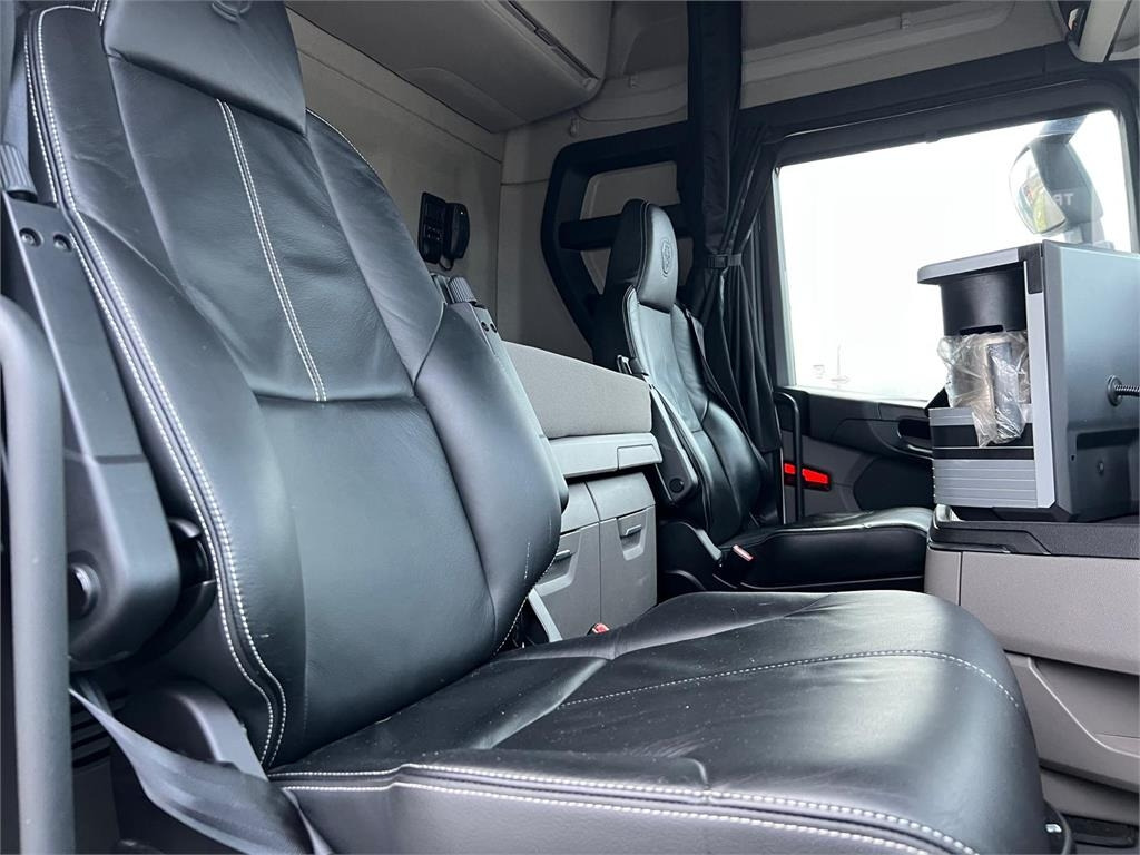 Tractor unit Scania R500 A 6x2-4 LB mega trækker: picture 8