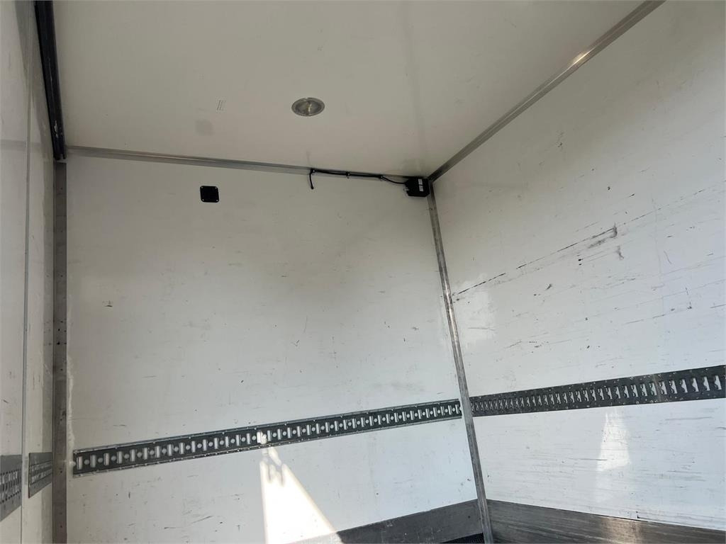 Volvo FL 16 ton 250HK - Box truck: picture 5 Volvo FL 16 ton 250HK - Box truck: picture 5