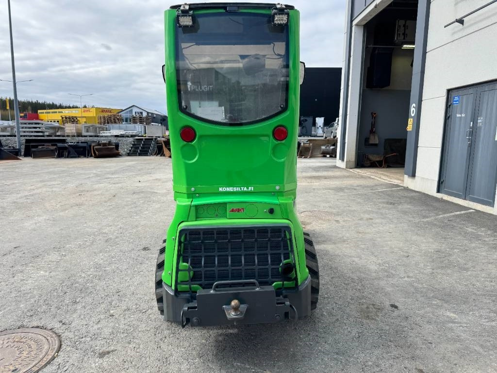 Avant R 28 Vähän ajettu - Compact loader: picture 4 Avant R 28 Vähän ajettu - Compact loader: picture 4