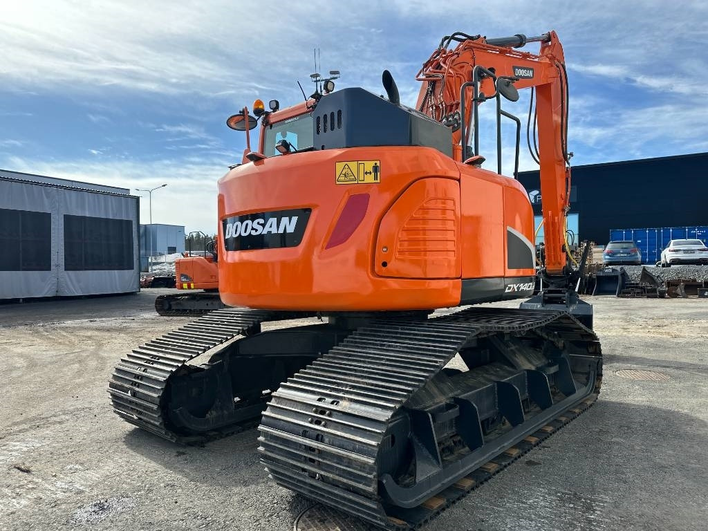 Doosan DX 140 LCR-5 metsäalusta - Crawler excavator: picture 4 Doosan DX 140 LCR-5 metsäalusta - Crawler excavator: picture 4