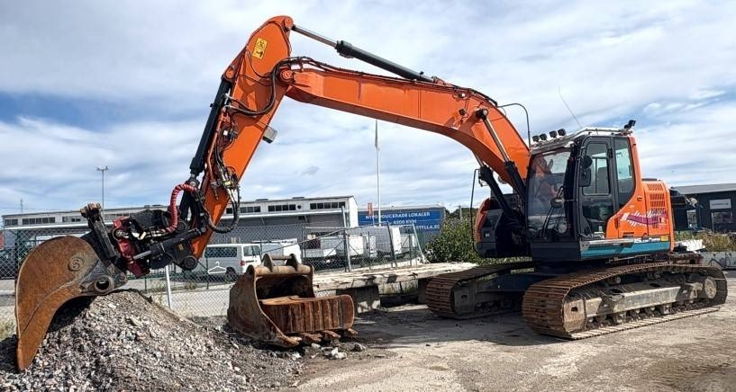 Doosan DX 235 LCR-5 - Crawler excavator: picture 1 Doosan DX 235 LCR-5 - Crawler excavator: picture 1
