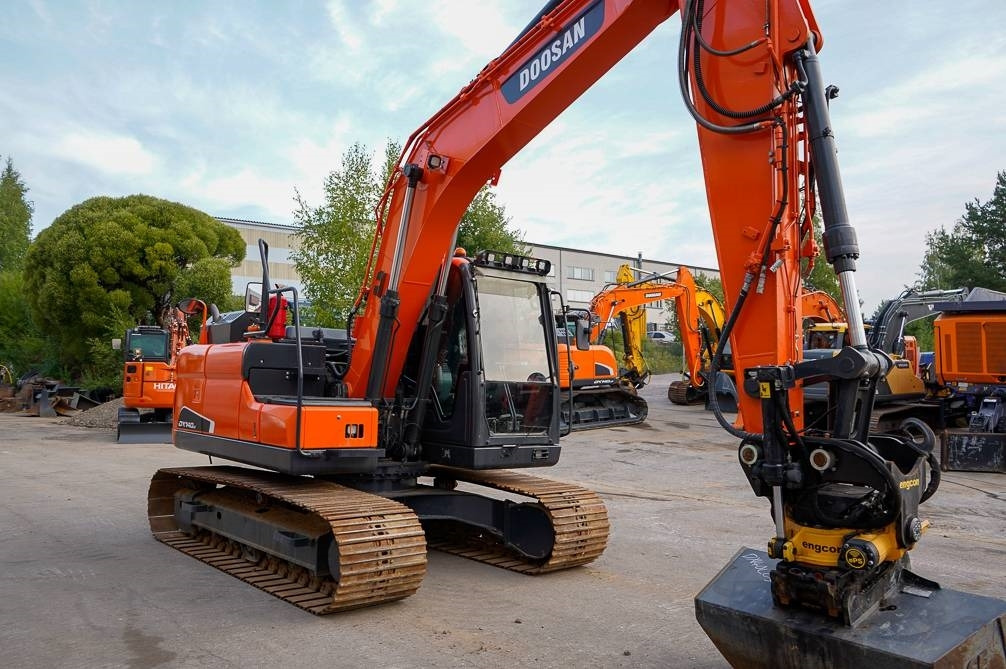 Doosan DX140LC-5 ENGCON - Crawler excavator: picture 5 Doosan DX140LC-5 ENGCON - Crawler excavator: picture 5