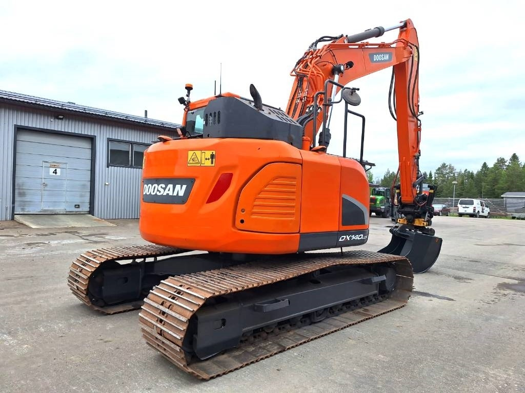 Doosan DX140LCR-5 PYÖRITTÄJÄLLÄ - Crawler excavator: picture 4 Doosan DX140LCR-5 PYÖRITTÄJÄLLÄ - Crawler excavator: picture 4