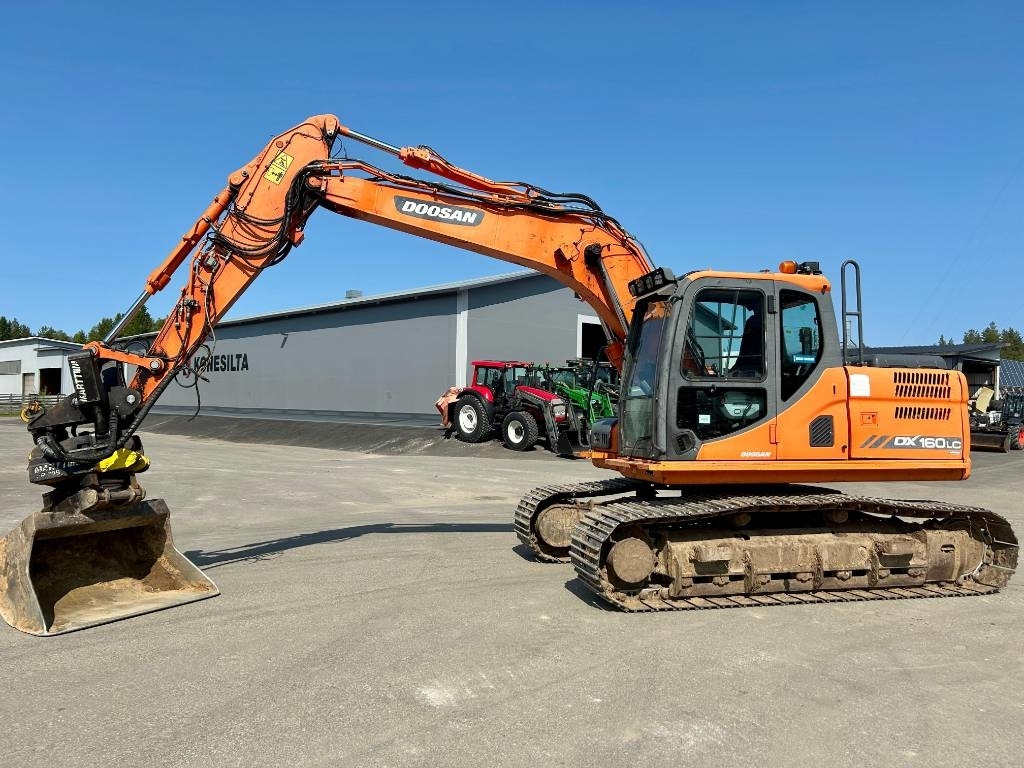 Doosan DX160LC-3 KALLISTAJA+PYÖRITTÄJÄ - Crawler excavator: picture 1 Doosan DX160LC-3 KALLISTAJA+PYÖRITTÄJÄ - Crawler excavator: picture 1