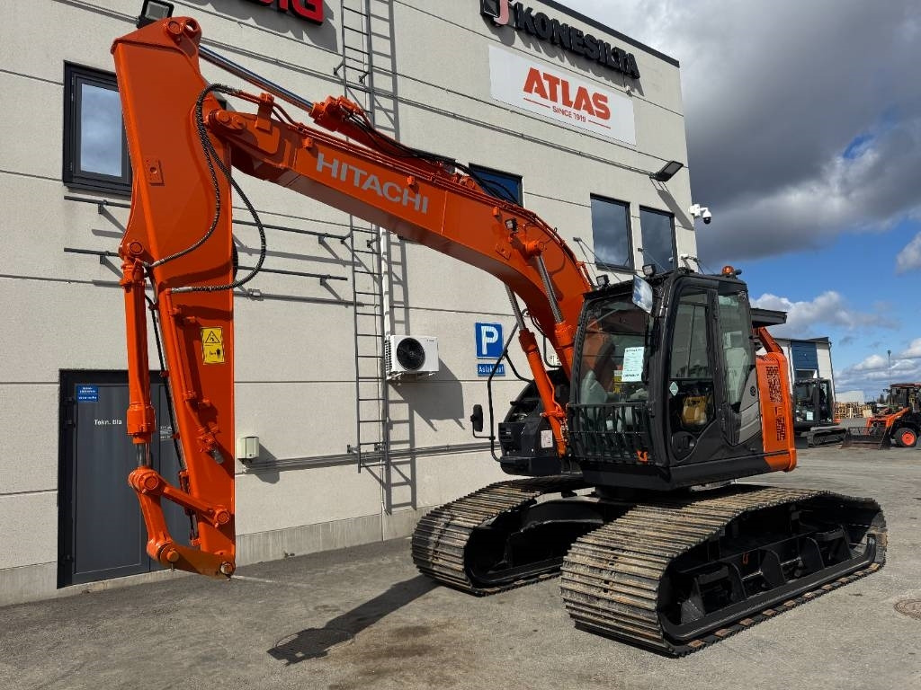 Hitachi MYYTY! SOLD! ZX135USL-6 -SUOALUSTA- - Crawler excavator: picture 2 Hitachi MYYTY! SOLD! ZX135USL-6 -SUOALUSTA- - Crawler excavator: picture 2