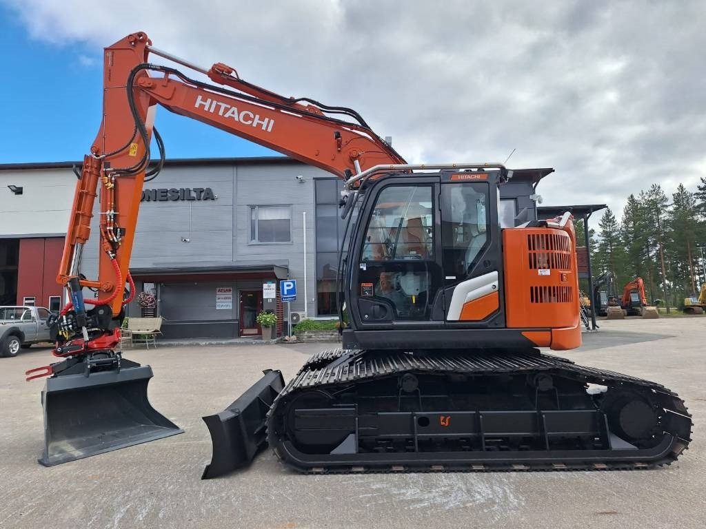 Hitachi MYYTY! SOLD! ZX135USL-7 -SUOALUSTA- - Crawler excavator: picture 1 Hitachi MYYTY! SOLD! ZX135USL-7 -SUOALUSTA- - Crawler excavator: picture 1