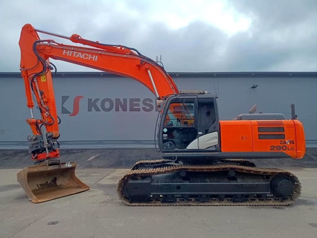 Hitachi MYYTY! SOLD! ZX290LC-5 HUIPPUVARUSTEET - Crawler excavator: picture 1 Hitachi MYYTY! SOLD! ZX290LC-5 HUIPPUVARUSTEET - Crawler excavator: picture 1