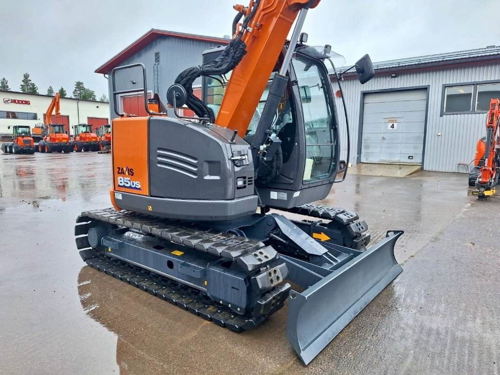 Hitachi ZX85US-6 UUSI, KÄYTTÄMÄTÖN - Mini excavator: picture 4 Hitachi ZX85US-6 UUSI, KÄYTTÄMÄTÖN - Mini excavator: picture 4