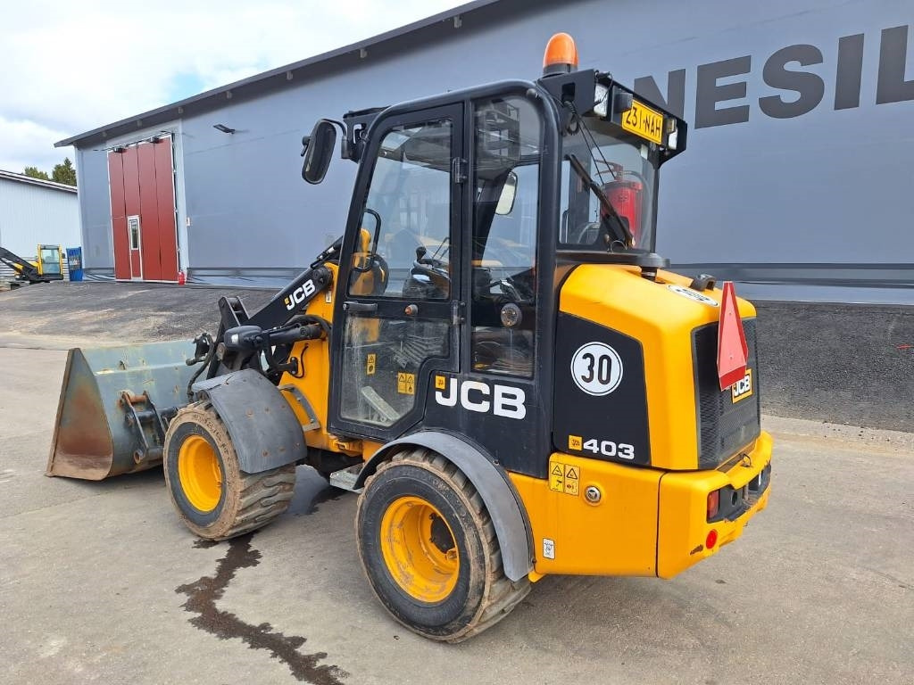 JCB 403 PIIKIT JA KAUHA  - Compact loader: picture 2 JCB 403 PIIKIT JA KAUHA  - Compact loader: picture 2