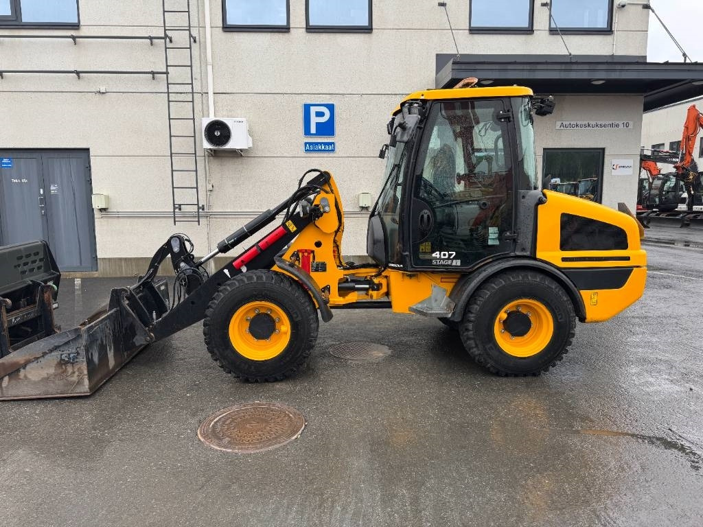 JCB 407 SV RUNSAASTI LISÄVARUSTEITA - Wheel loader: picture 2 JCB 407 SV RUNSAASTI LISÄVARUSTEITA - Wheel loader: picture 2