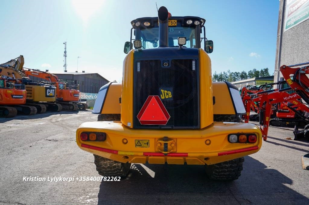 Wheel loader JCB 437HT: picture 6