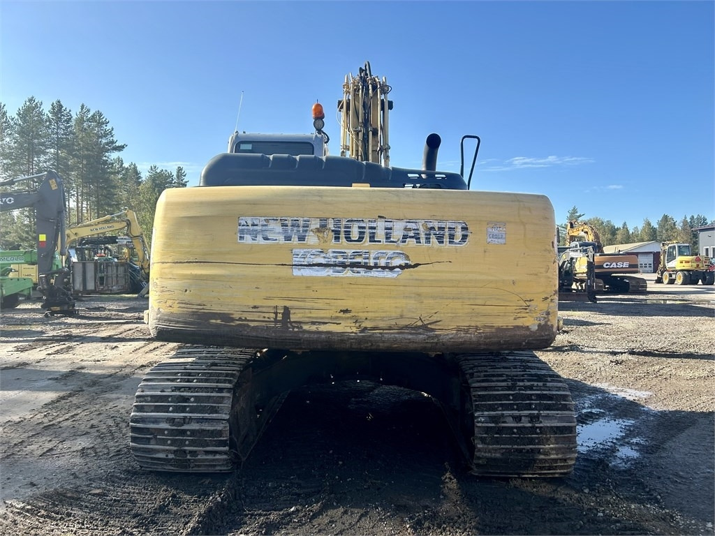 New Holland MYYTY! SOLD! E215B KAUHALLA - Crawler excavator: picture 3 New Holland MYYTY! SOLD! E215B KAUHALLA - Crawler excavator: picture 3