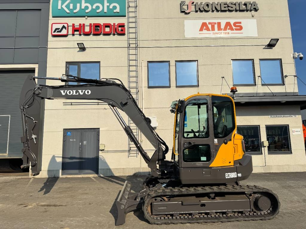 Volvo ECR88D PRO VÄHÄN AJETTU - Mini excavator: picture 1 Volvo ECR88D PRO VÄHÄN AJETTU - Mini excavator: picture 1