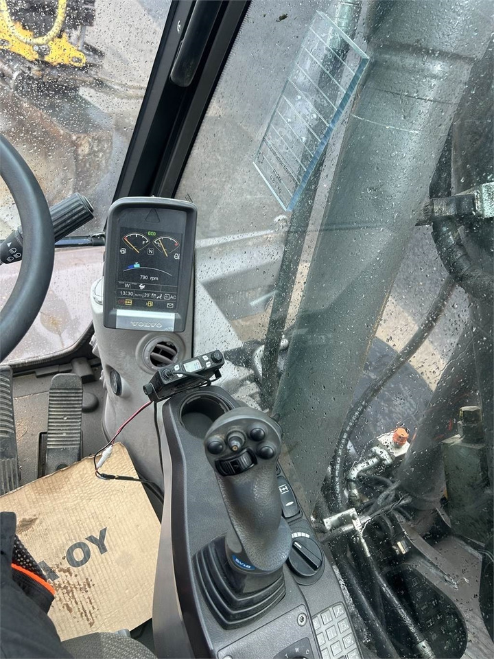 Wheel excavator Volvo EW160D PYÖRITTÄJÄLLÄ: picture 13