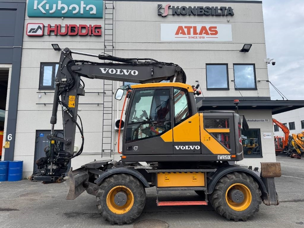 Volvo EWR 150 E - Wheel excavator: picture 1 Volvo EWR 150 E - Wheel excavator: picture 1