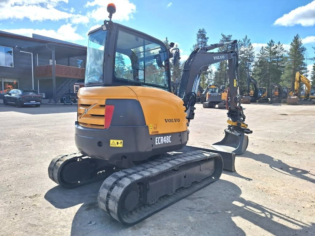 Volvo MYYTY! SOLD! ECR48C PYÖRITTÄJÄ PIHDEILLÄ - Mini excavator: picture 4 Volvo MYYTY! SOLD! ECR48C PYÖRITTÄJÄ PIHDEILLÄ - Mini excavator: picture 4