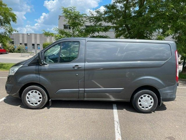 Ford Transit Custom 2.2TDCI. Klima. Navi. Kamera. CC. - Small van: picture 2 Ford Transit Custom 2.2TDCI. Klima. Navi. Kamera. CC. - Small van: picture 2