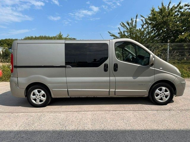 Renault Trafic dCi150. Doka. Klima. Navi. Tempomat. - Small van, Combi van: picture 1 Renault Trafic dCi150. Doka. Klima. Navi. Tempomat. - Small van, Combi van: picture 1
