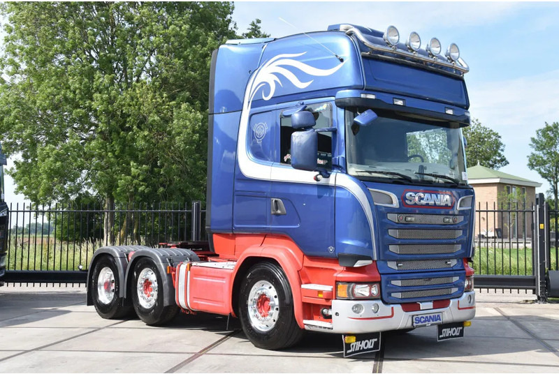 Scania R520 V8 TL 6x2/4MNB - RETARDER - FULL AIR - PARK. AIRCO - 2 x FUEL TANKS - ALCOA DURA BRIGHT - GOOD CONDITION - - Tractor unit: picture 1 Scania R520 V8 TL 6x2/4MNB - RETARDER - FULL AIR - PARK. AIRCO - 2 x FUEL TANKS - ALCOA DURA BRIGHT - GOOD CONDITION - - Tractor unit: picture 1