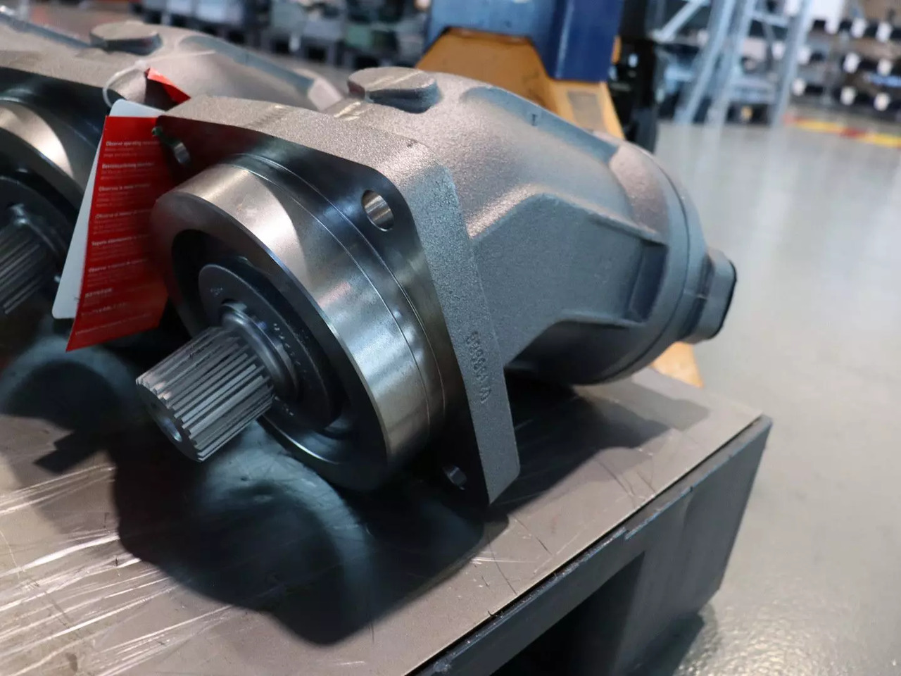REXROTH A2FM160/61W-VAB010 - Hydraulic motor for Construction machinery: picture 1 REXROTH A2FM160/61W-VAB010 - Hydraulic motor for Construction machinery: picture 1