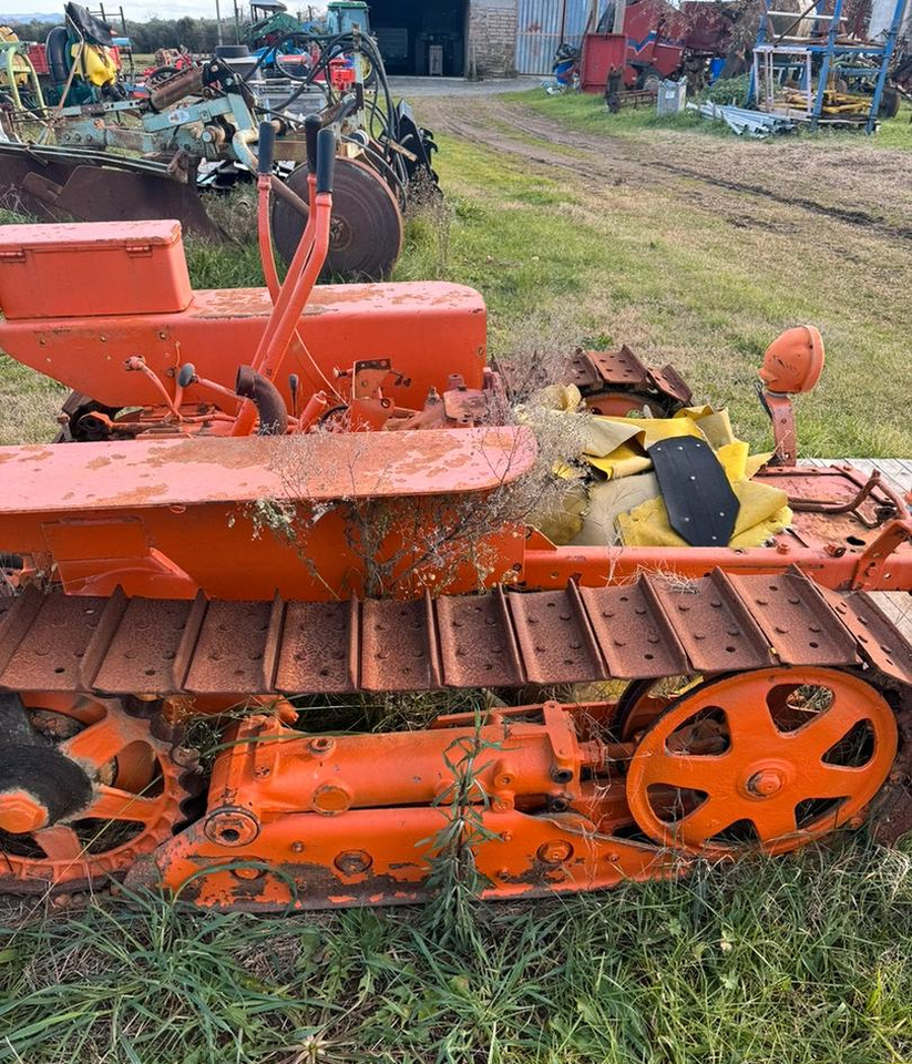 Fiat 352 - Farm tractor: picture 2 Fiat 352 - Farm tractor: picture 2