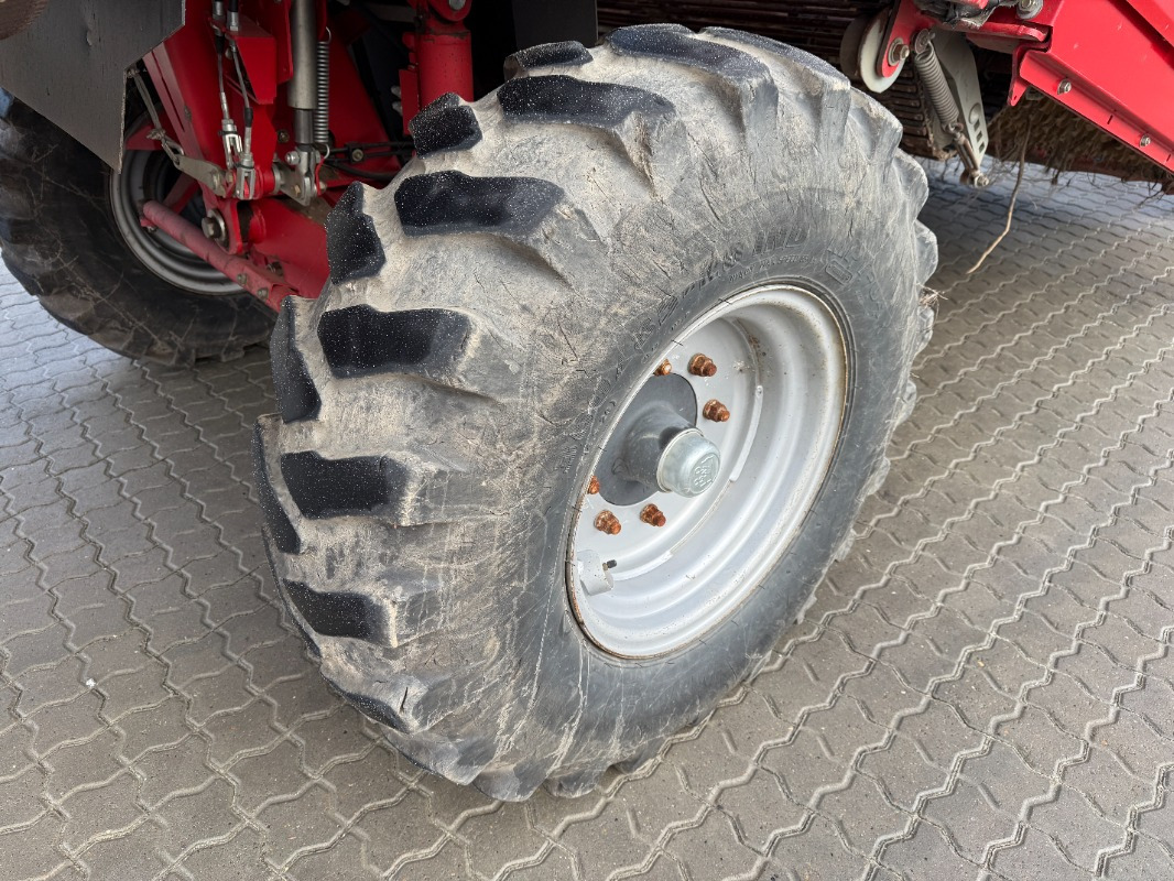 Grimme CS 170 RotaPower - Potato harvester: picture 4 Grimme CS 170 RotaPower - Potato harvester: picture 4