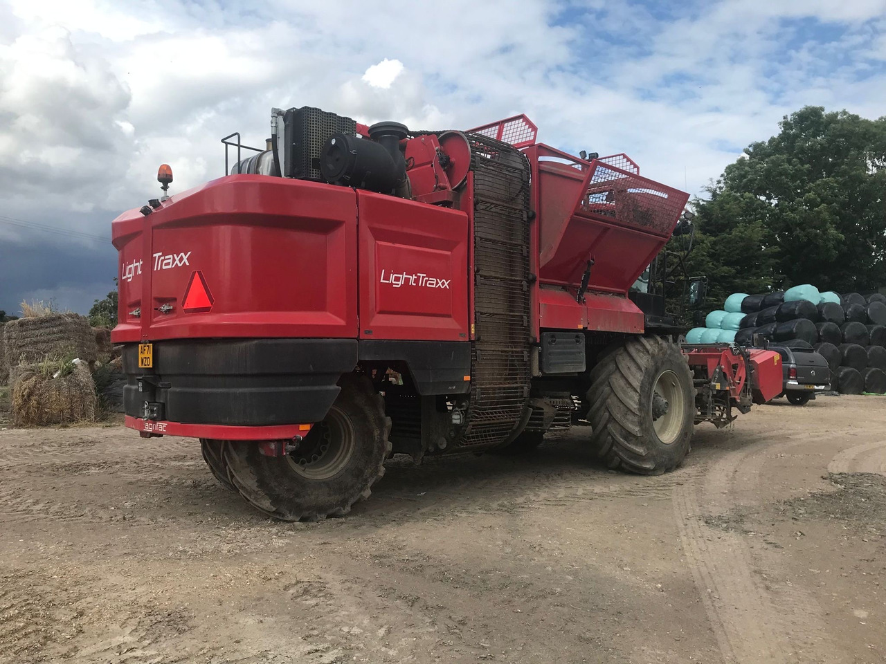 Agrifac Agrifac Lightraxx Self-Propelled Sugarbeet Harvester - Soil tillage equipment: picture 1 Agrifac Agrifac Lightraxx Self-Propelled Sugarbeet Harvester - Soil tillage equipment: picture 1