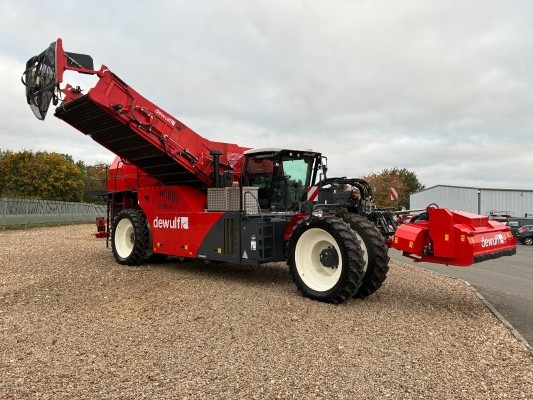 Dewulf DeWulf, RA3060, 2 Row, Self-Propelled Potato Harvester - Harvester: picture 1 Dewulf DeWulf, RA3060, 2 Row, Self-Propelled Potato Harvester - Harvester: picture 1