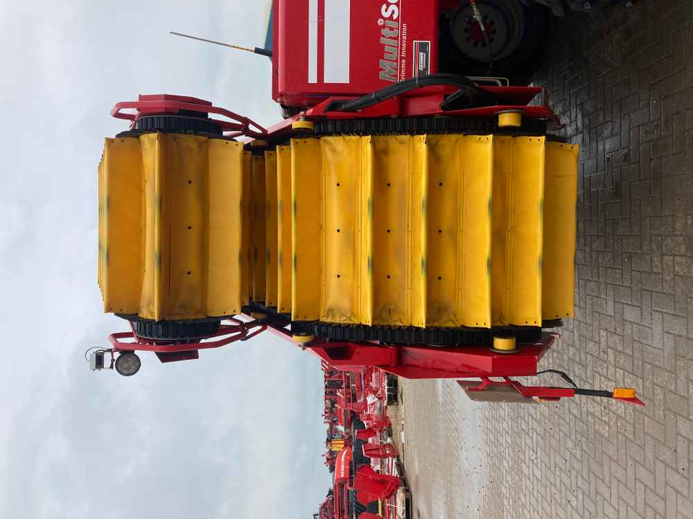 Grimme Grimme GT170S 2 Row Trailed Harvester - Harvester: picture 5 Grimme Grimme GT170S 2 Row Trailed Harvester - Harvester: picture 5