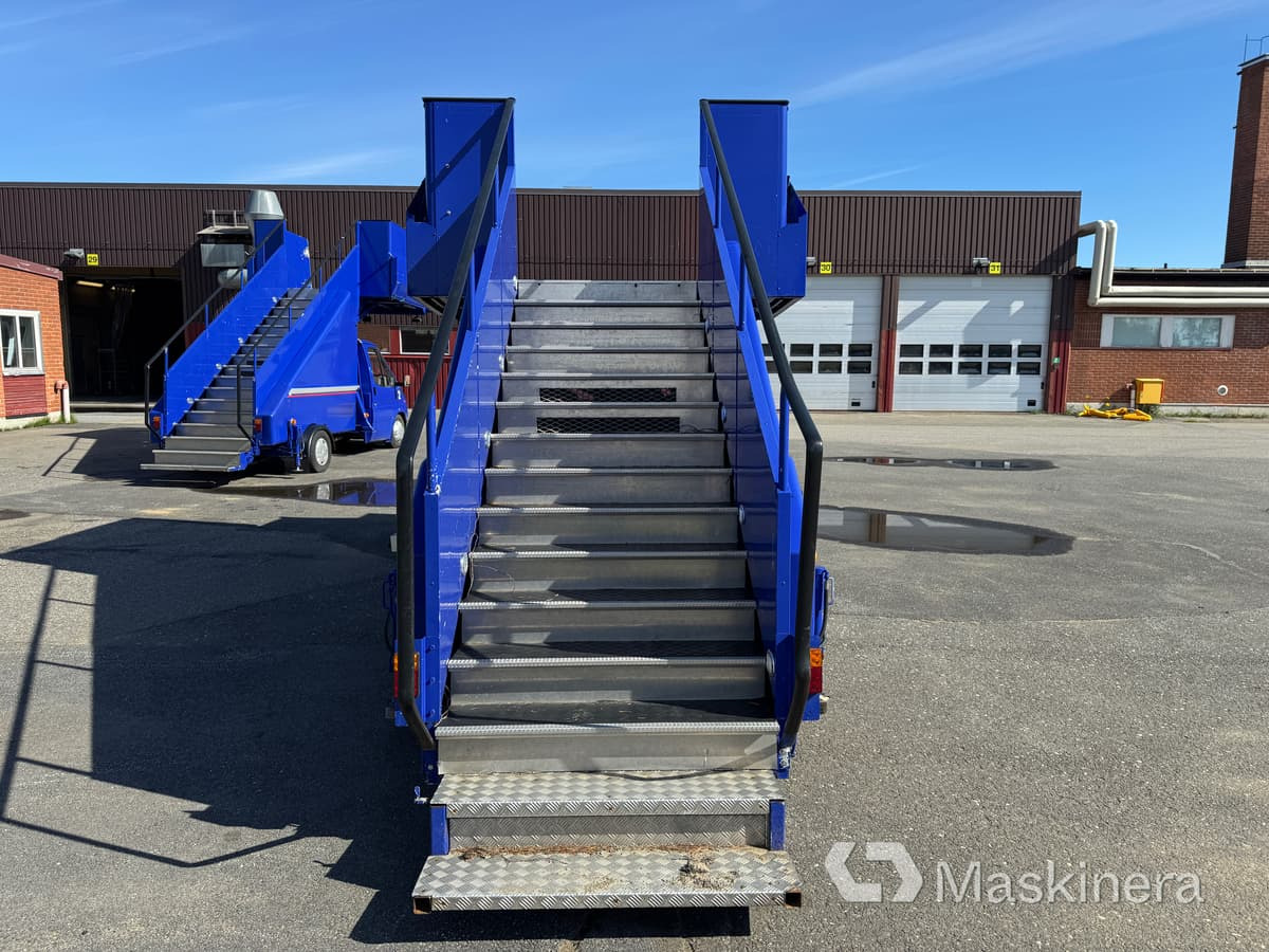 Ford Transit TFGBHL 130 Trappbil Ford Transit TFGBHL - Panel van: picture 4 Ford Transit TFGBHL 130 Trappbil Ford Transit TFGBHL - Panel van: picture 4